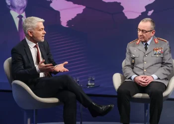 Russland bereitet sich auf großen Krieg vor: Warnung von Militärexperten